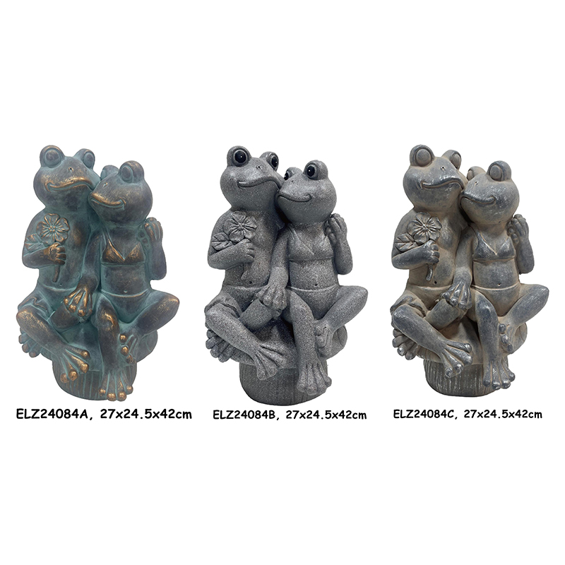 Speelse Padda-paartjie-standbeelde Lus op bankies grillerige paddas wat in baddens kruip Binnenshuise buitelug ( (9)